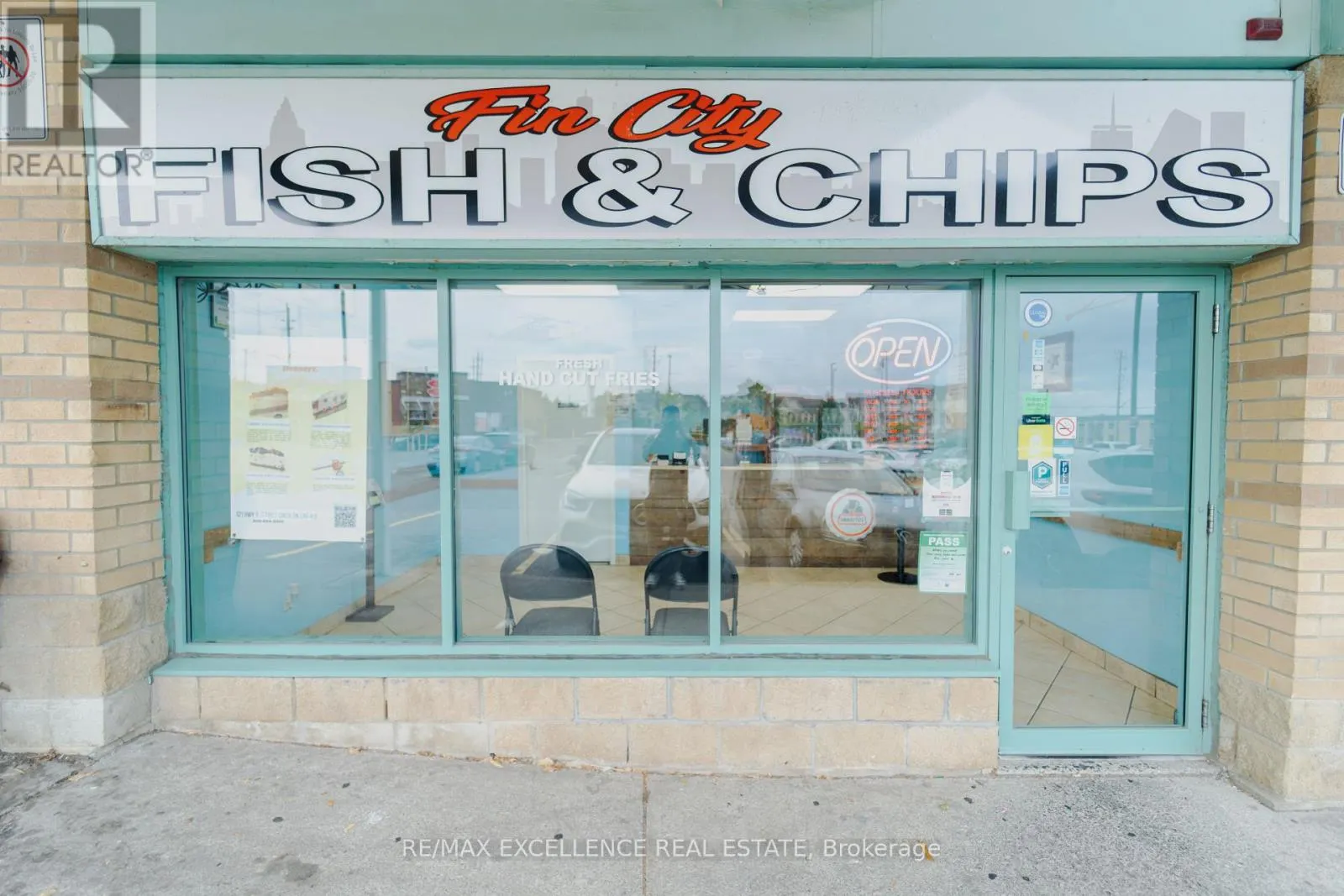 105 - 521 HIGHWAY 8
