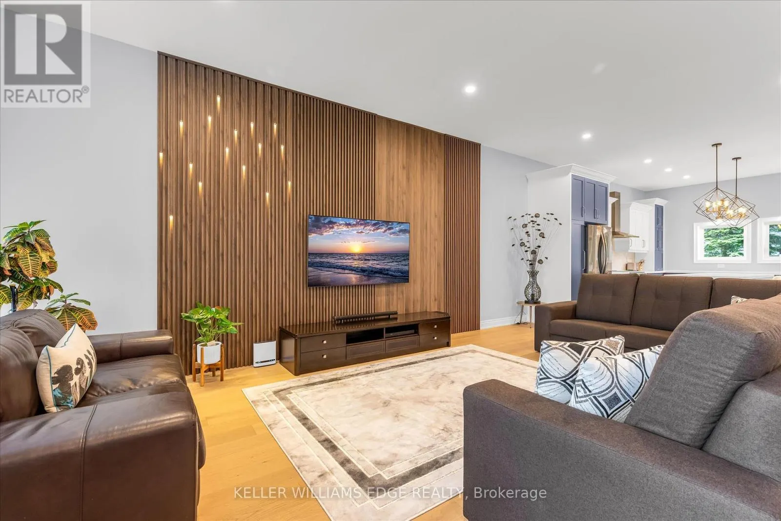156 HETRAM COURT