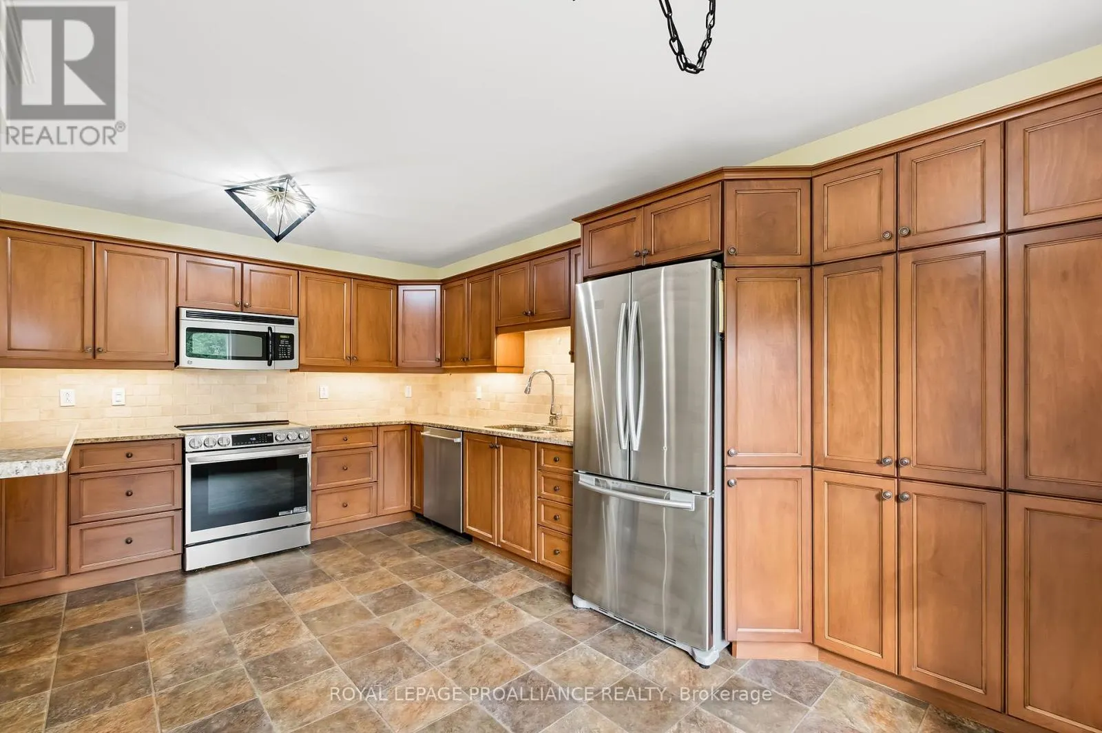 34 FORCHUK CRESCENT