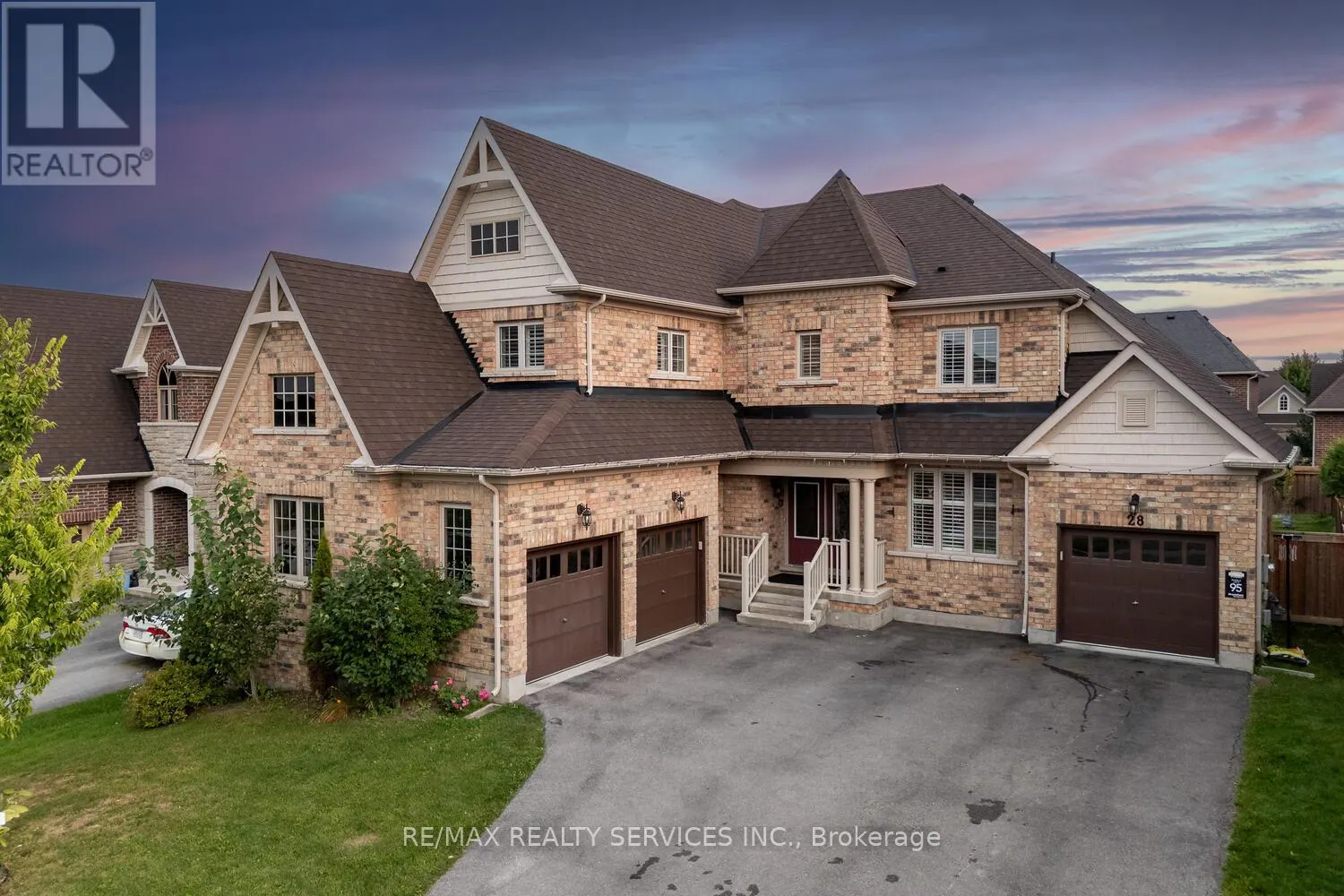 28 STONEGATE AVENUE