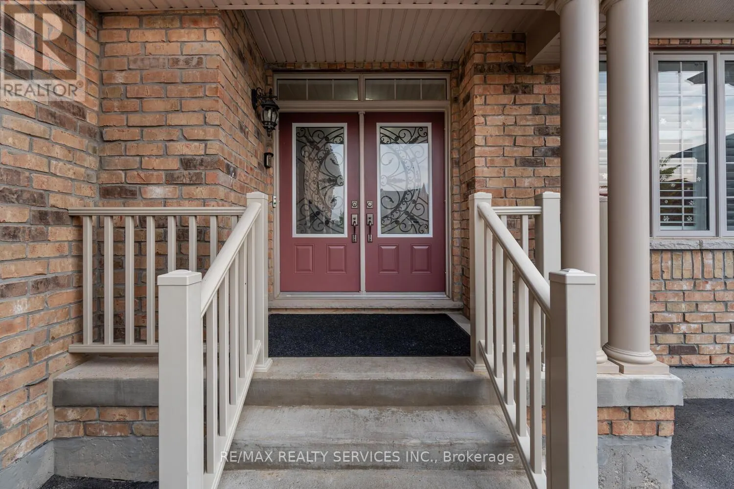 28 STONEGATE AVENUE