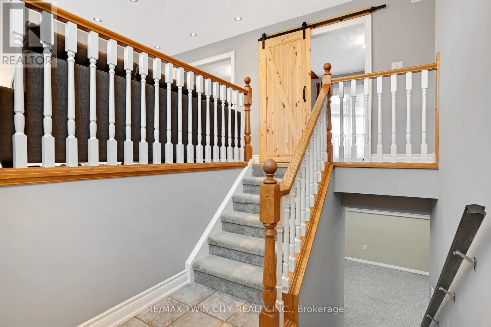 175 STIRLING MACGREGOR DRIVE