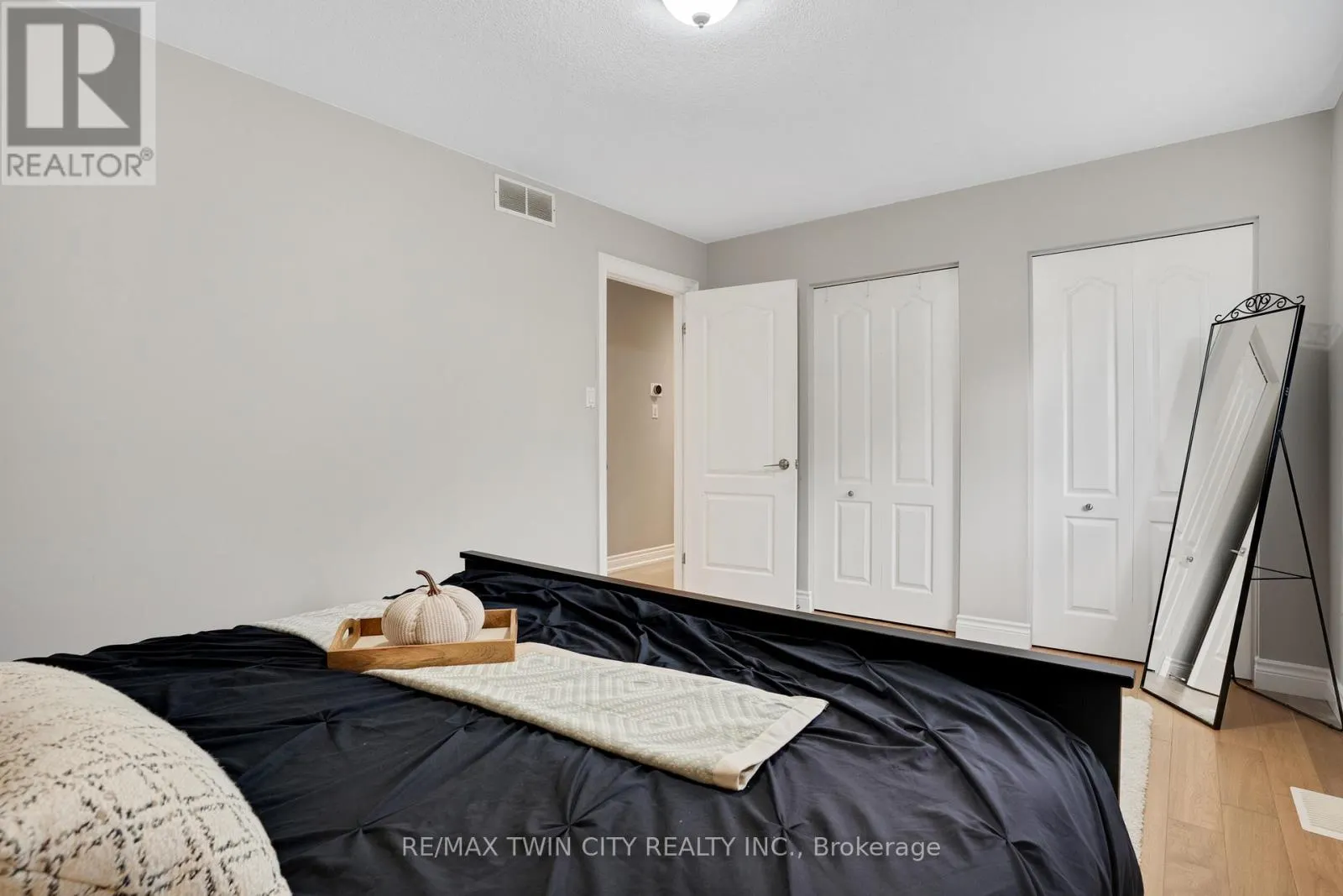 175 STIRLING MACGREGOR DRIVE