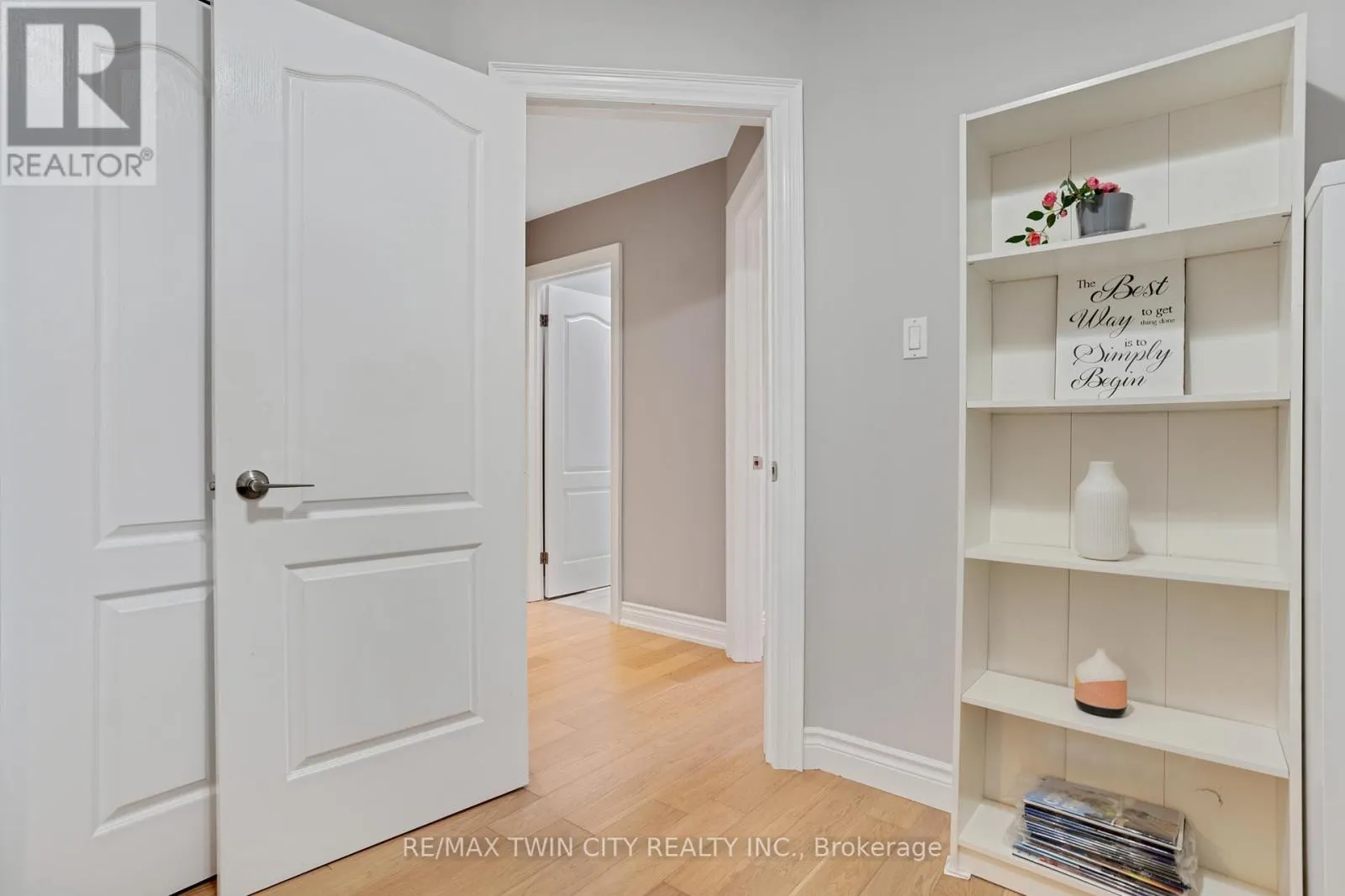 175 STIRLING MACGREGOR DRIVE