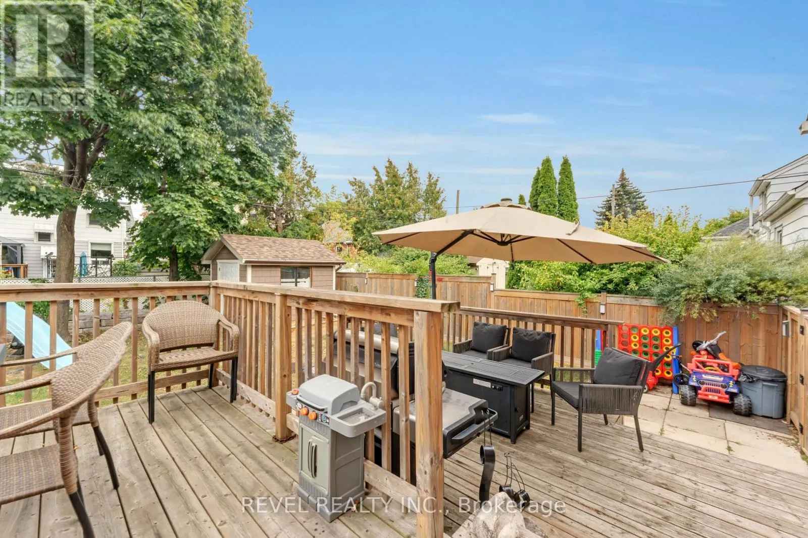 207 AUBURN AVENUE