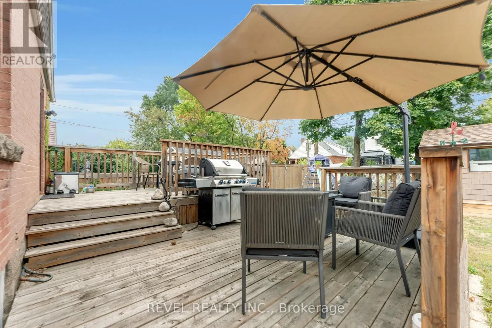 207 AUBURN AVENUE
