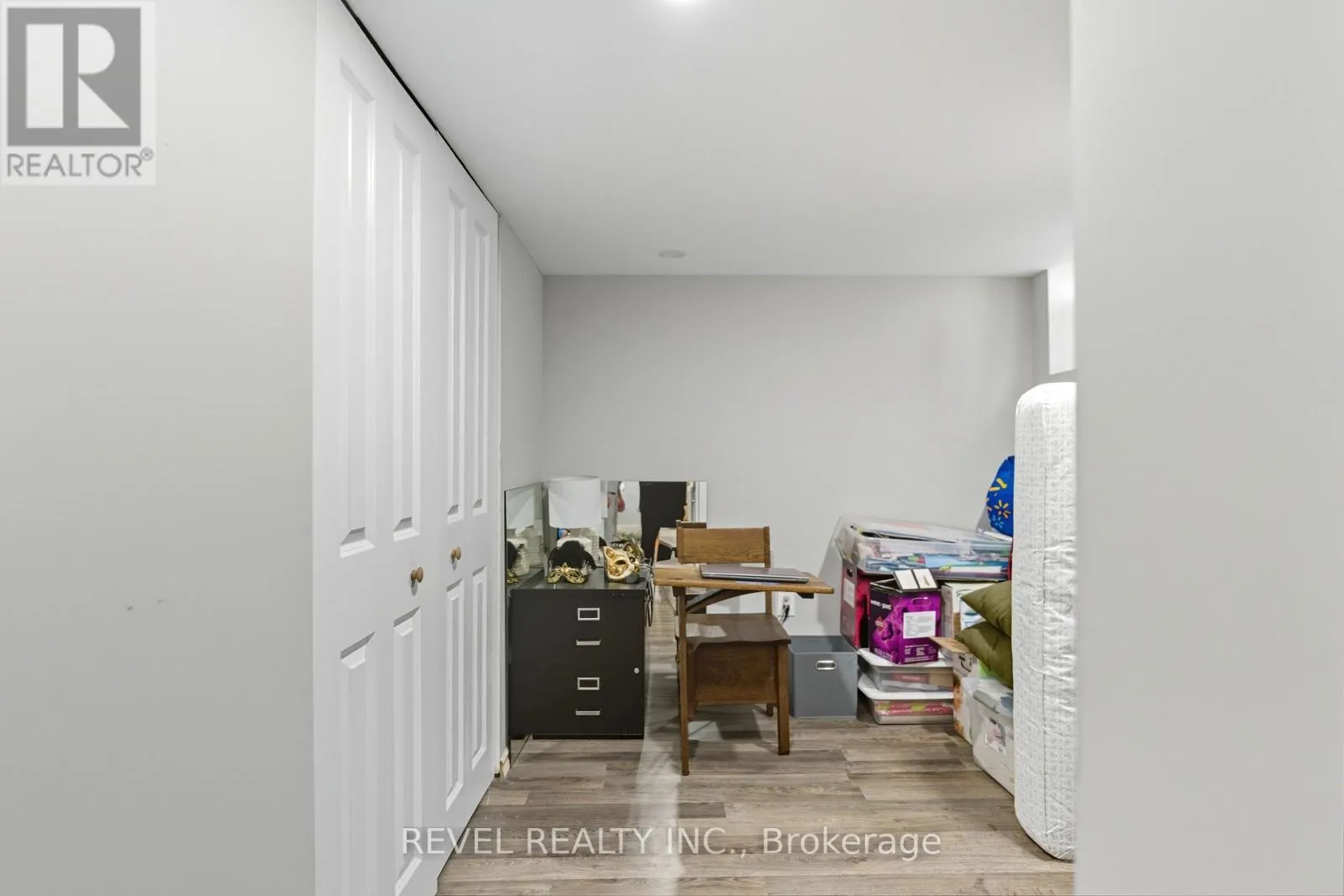 207 AUBURN AVENUE