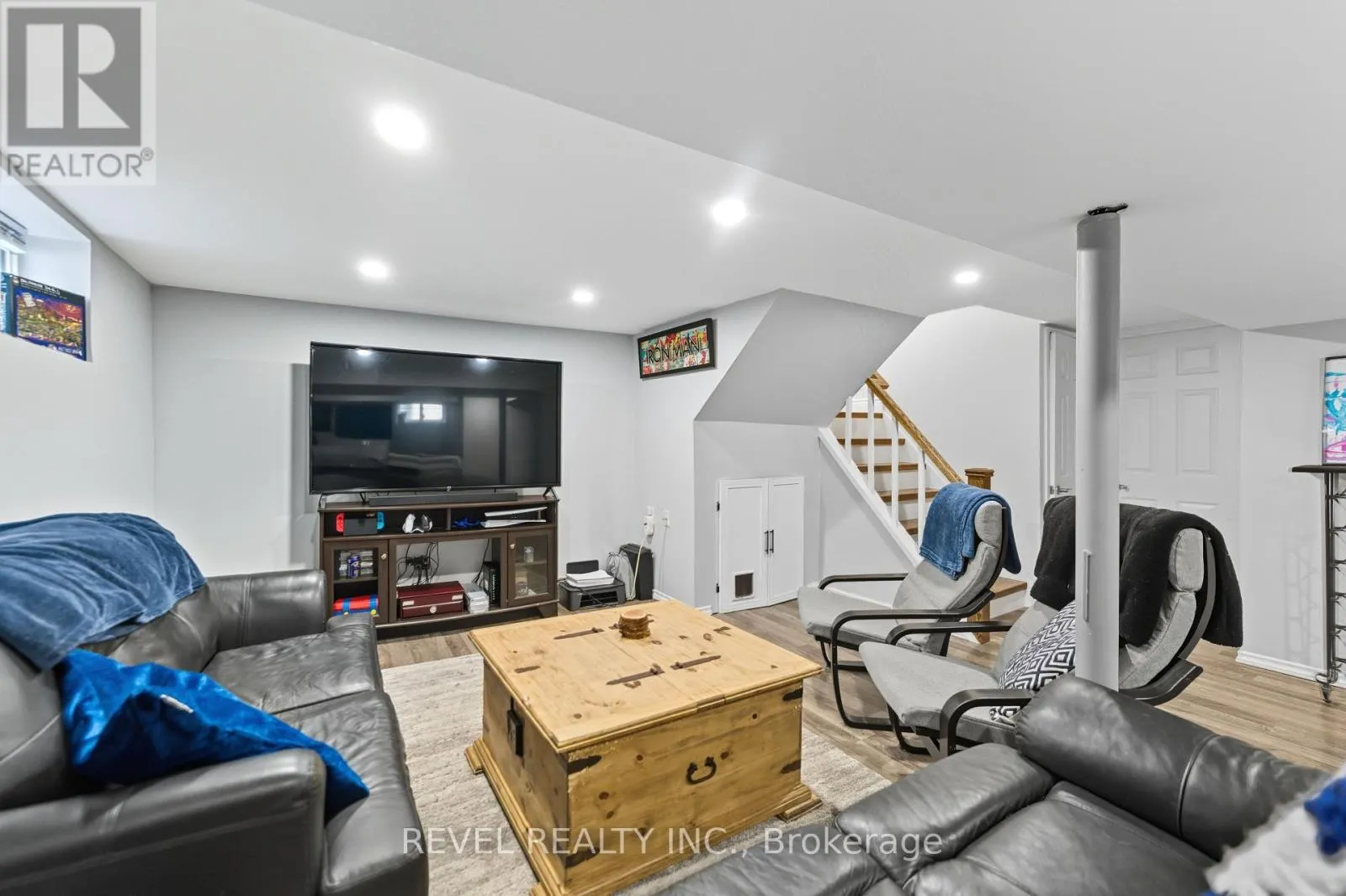 207 AUBURN AVENUE