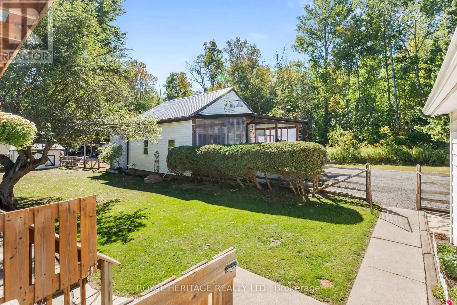 10629 COUNTY RD 2 ROAD