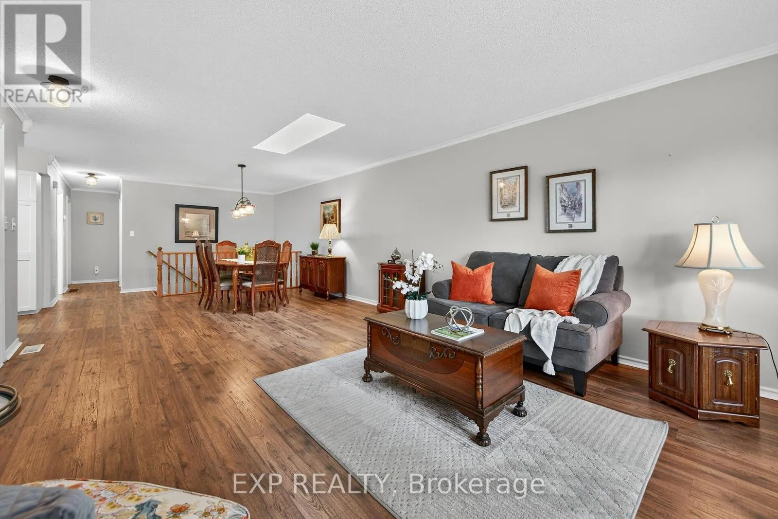 2 - 20 COURTLAND DRIVE