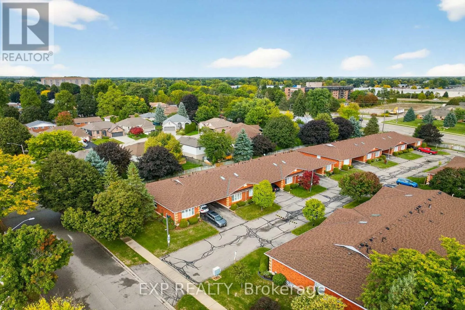2 - 20 COURTLAND DRIVE