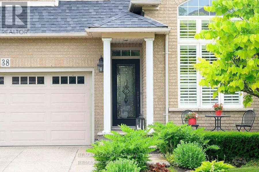 38 SUNBEAM DRIVE