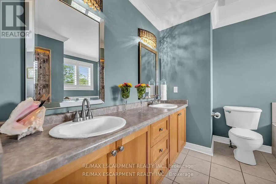 38 SUNBEAM DRIVE