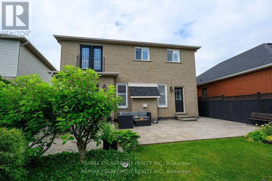 38 SUNBEAM DRIVE