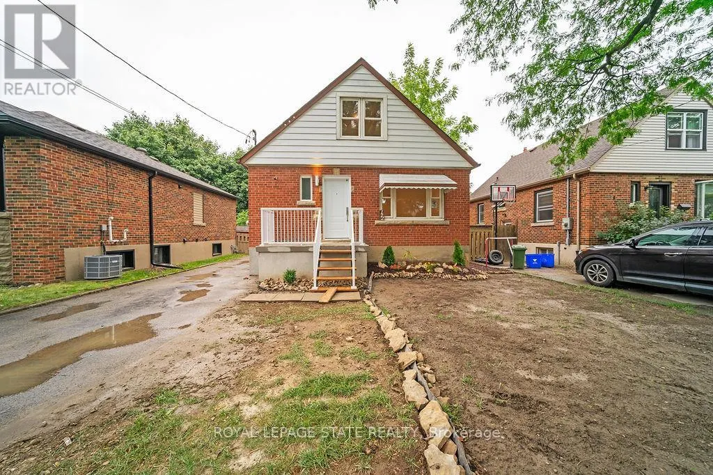 UNIT 1 - 172 EAST 34TH STREET
