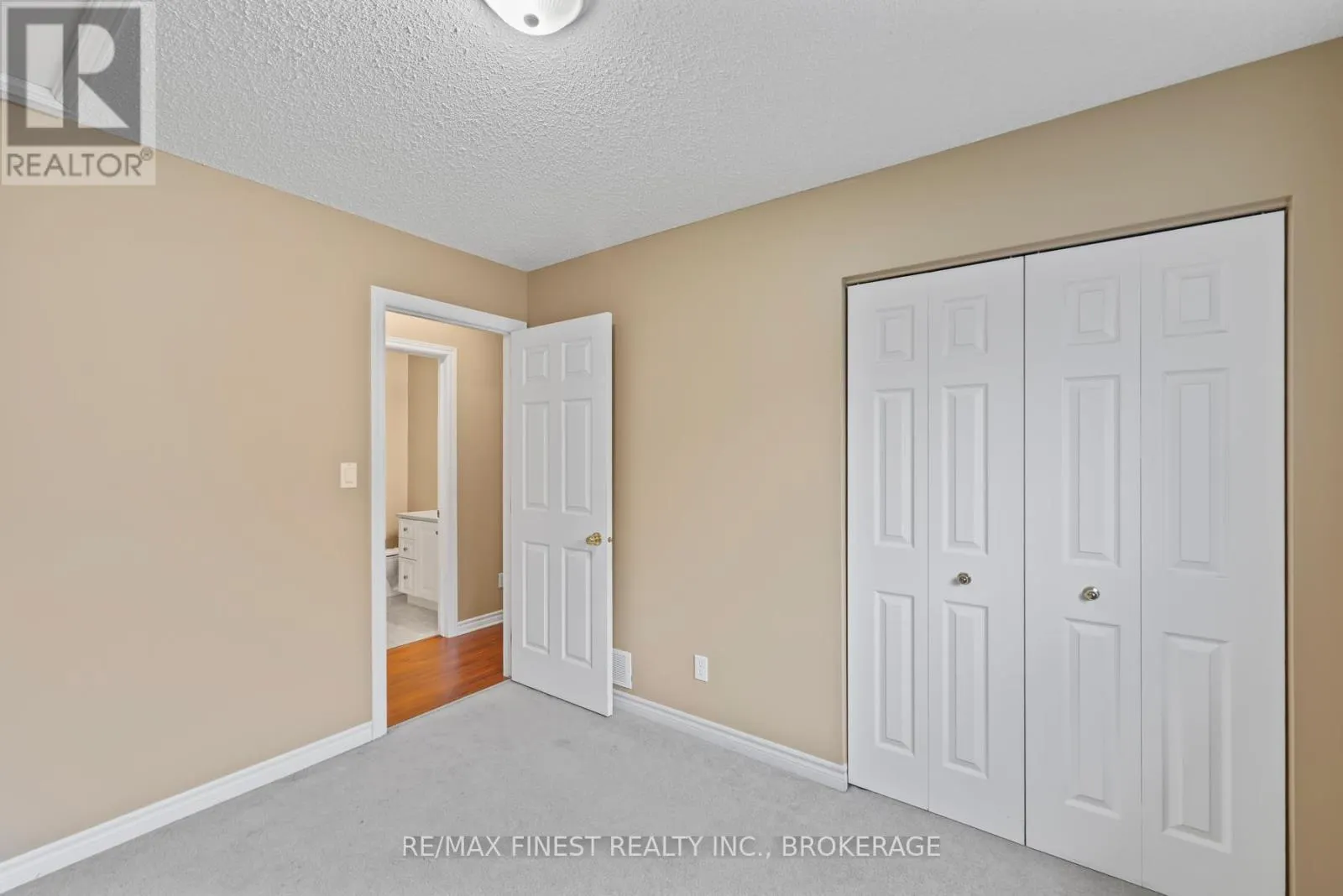 830 PEACHWOOD STREET