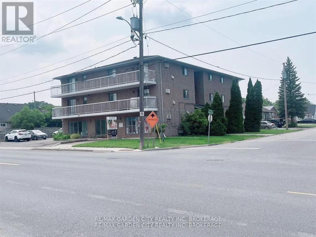 102 - 210 PELHAM ROAD, #102