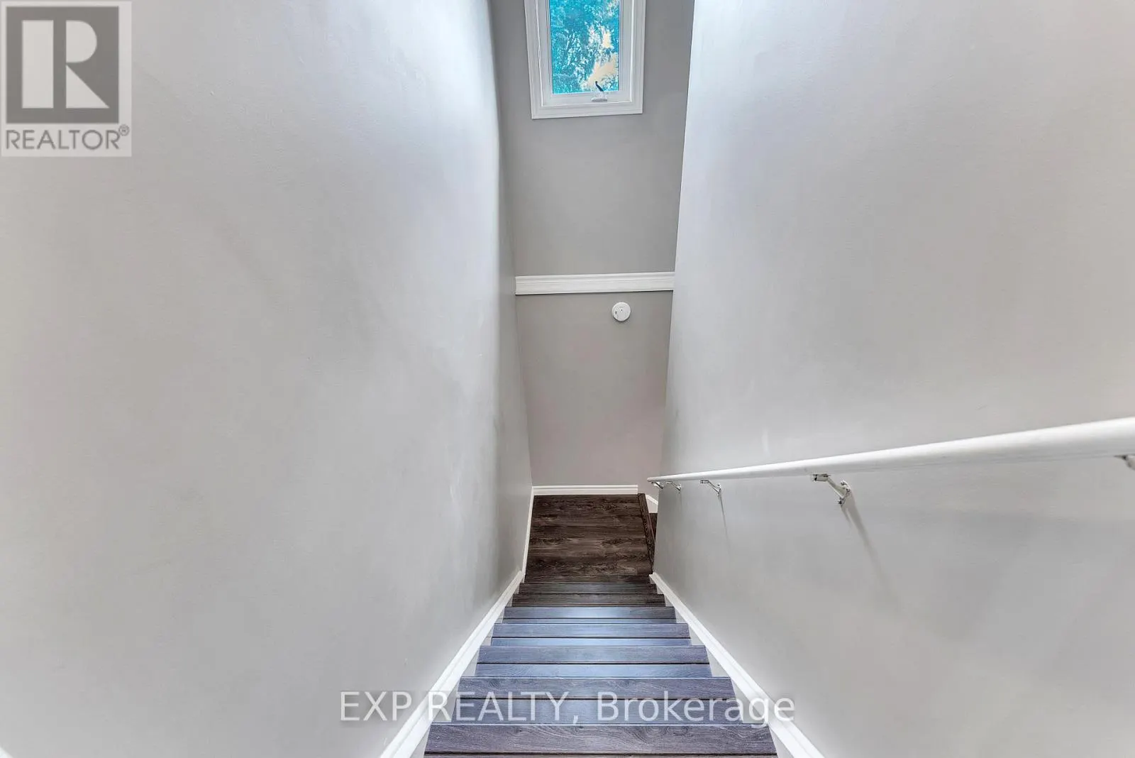 2 - 194 HAIG ROAD, #2