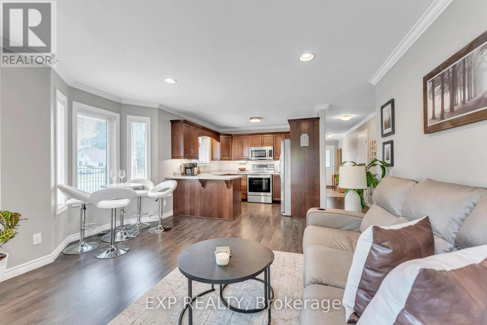 2 - 194 HAIG ROAD, #2