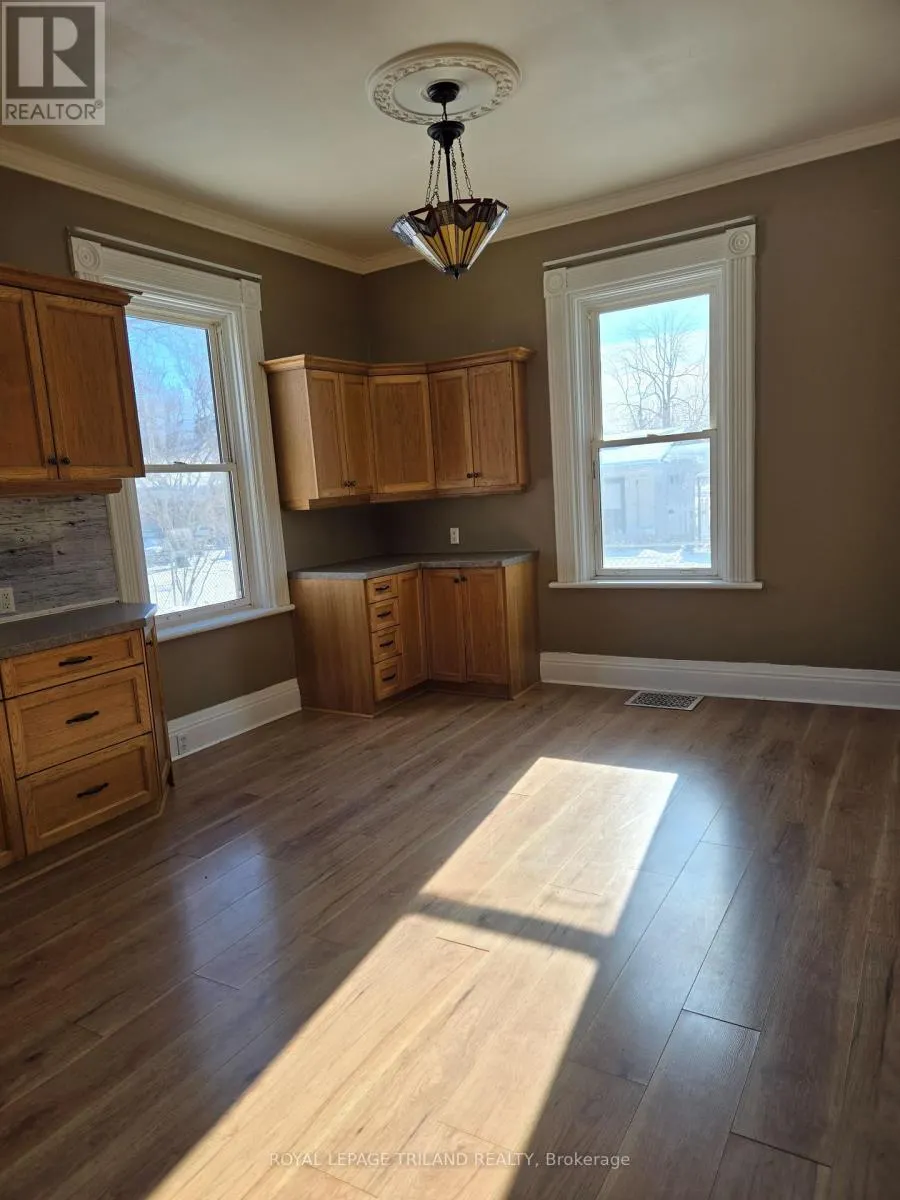 55 MAIN STREET S