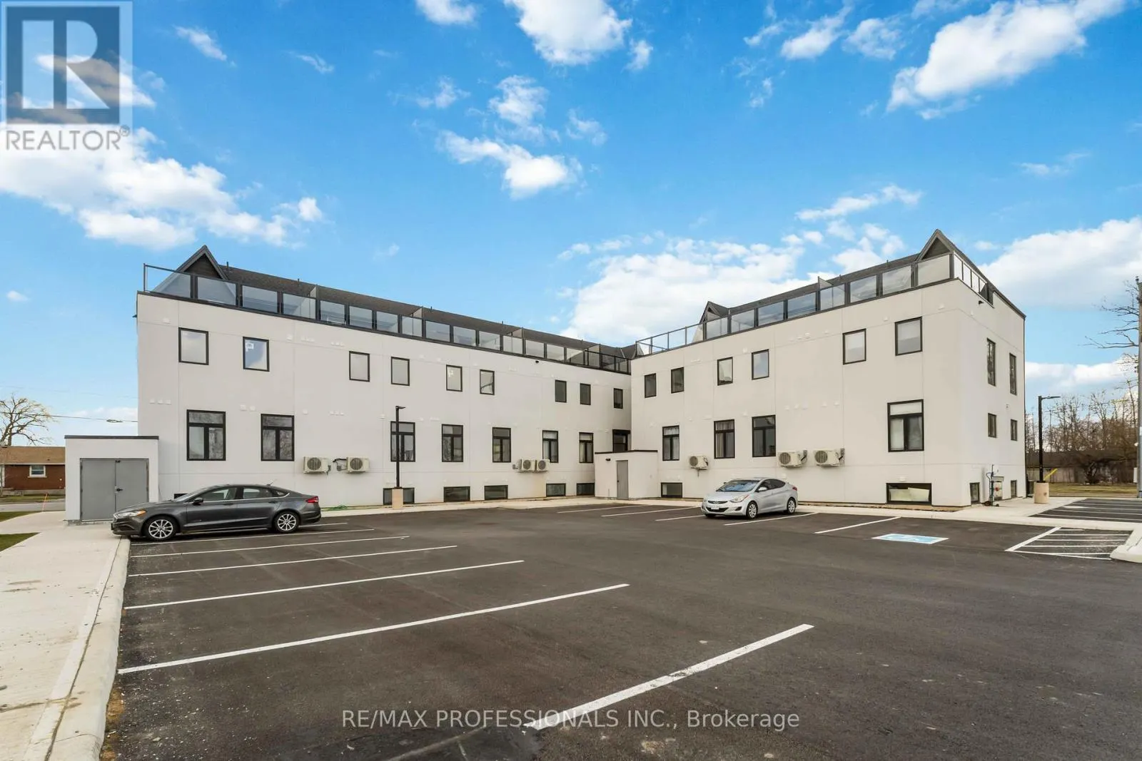106 - 7277 WILSON CRESCENT