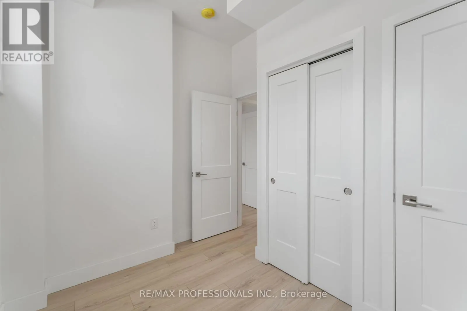 106 - 7277 WILSON CRESCENT