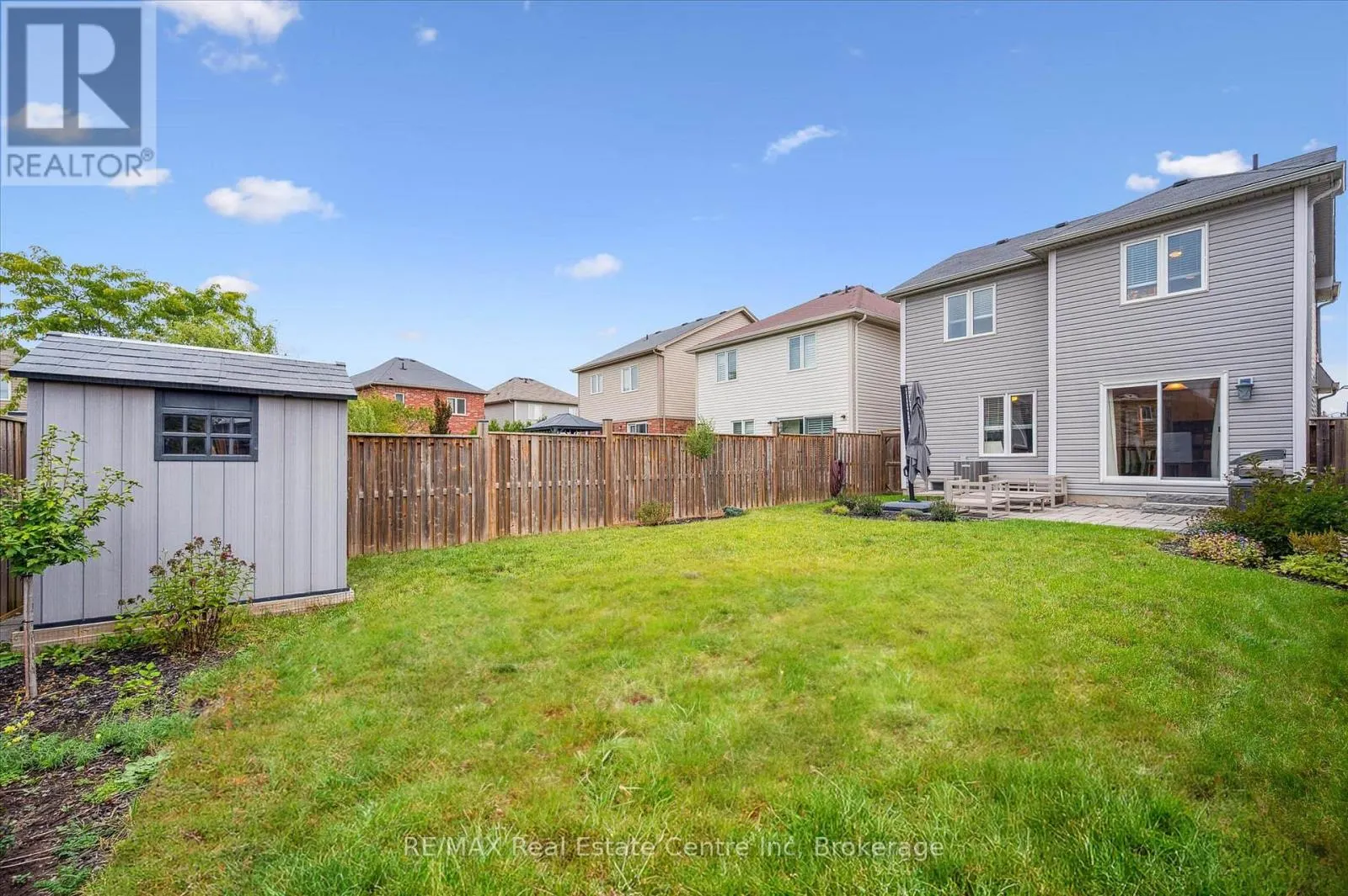 90 STARLIGHT AVENUE