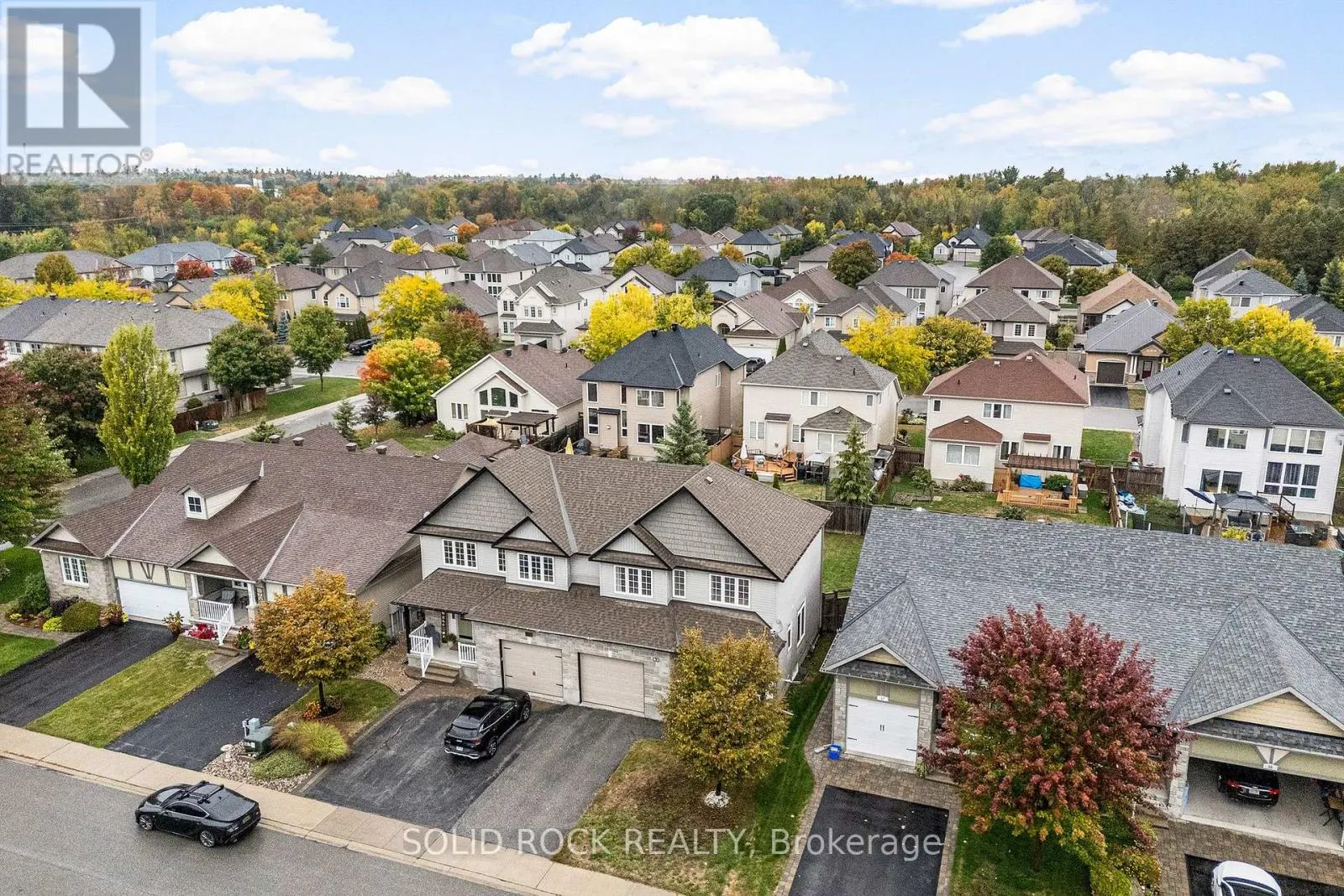 53 WILLOWSHORE WAY