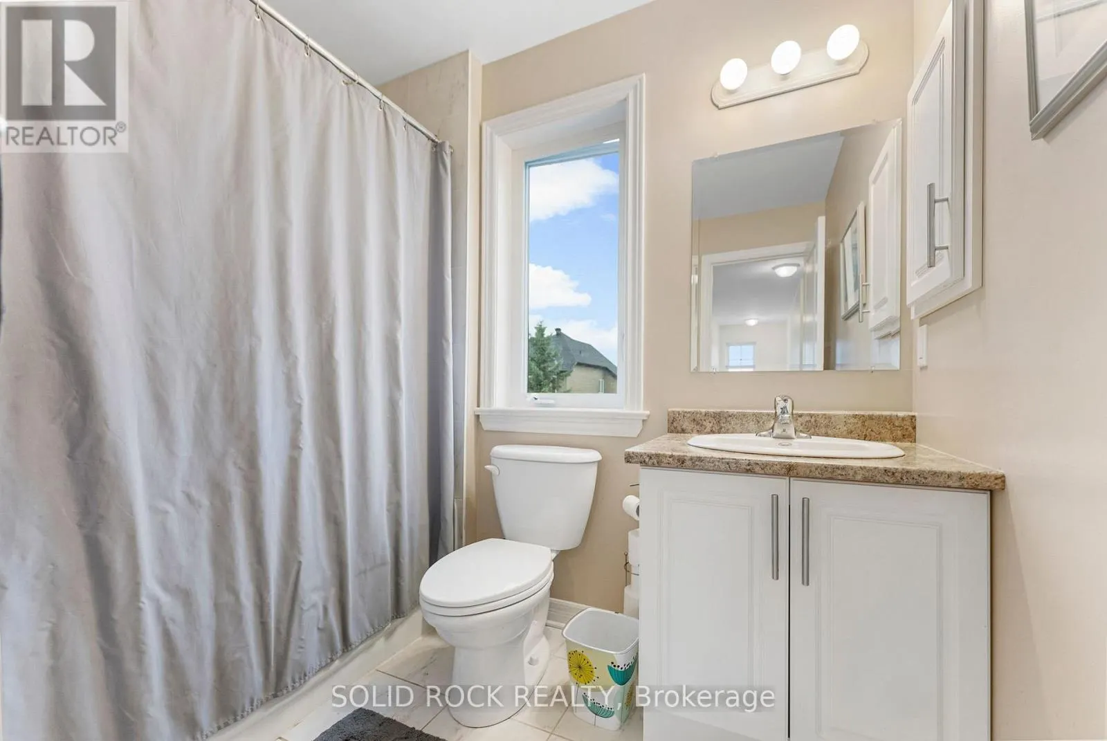 53 WILLOWSHORE WAY