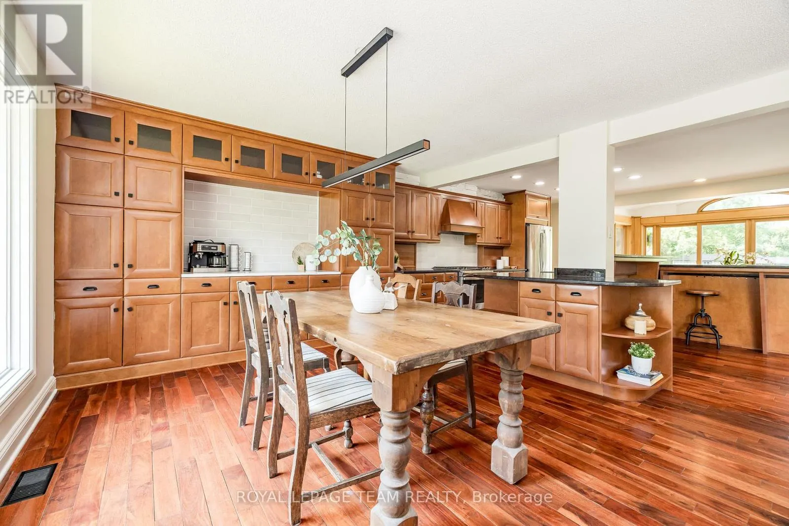 1216A RIVER ROAD