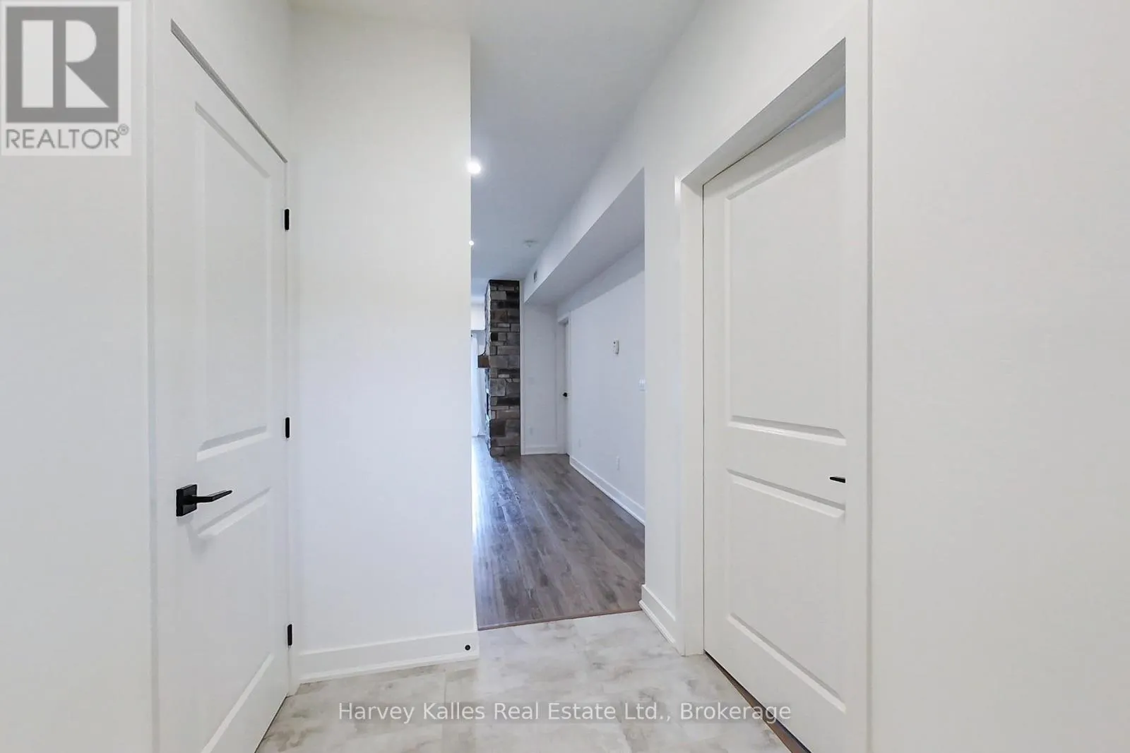 104 - 12 BECKWITH LANE, #104