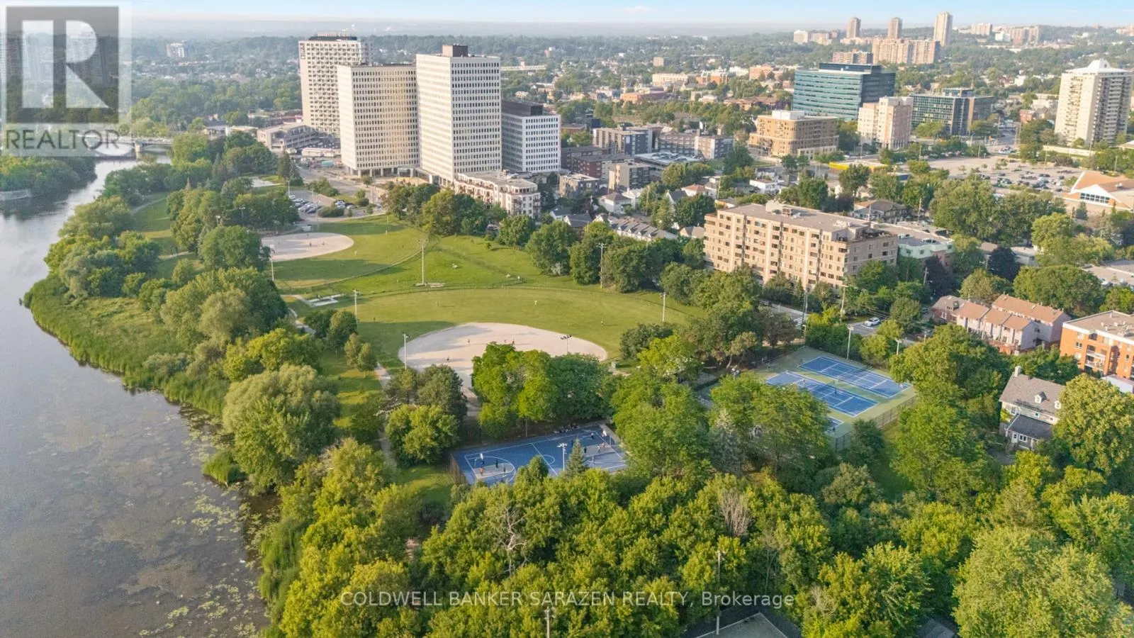 101 - 10 MCARTHUR AVENUE