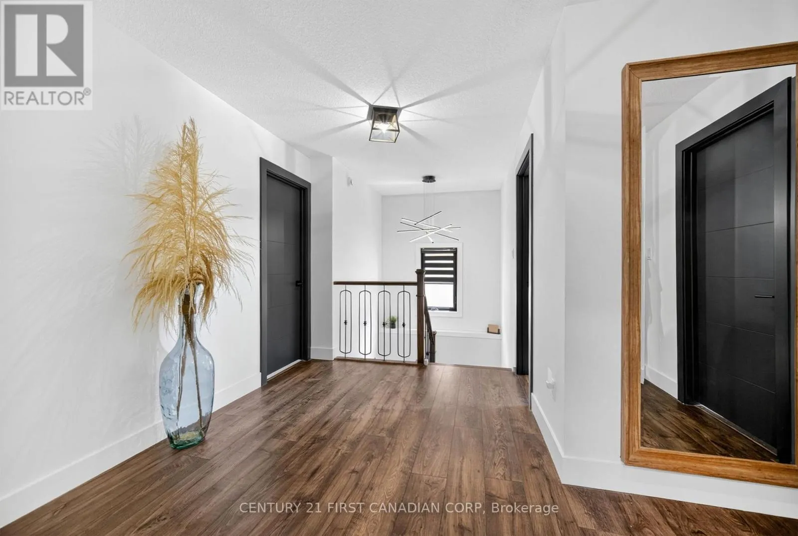 688 CLEARWATER CRESCENT
