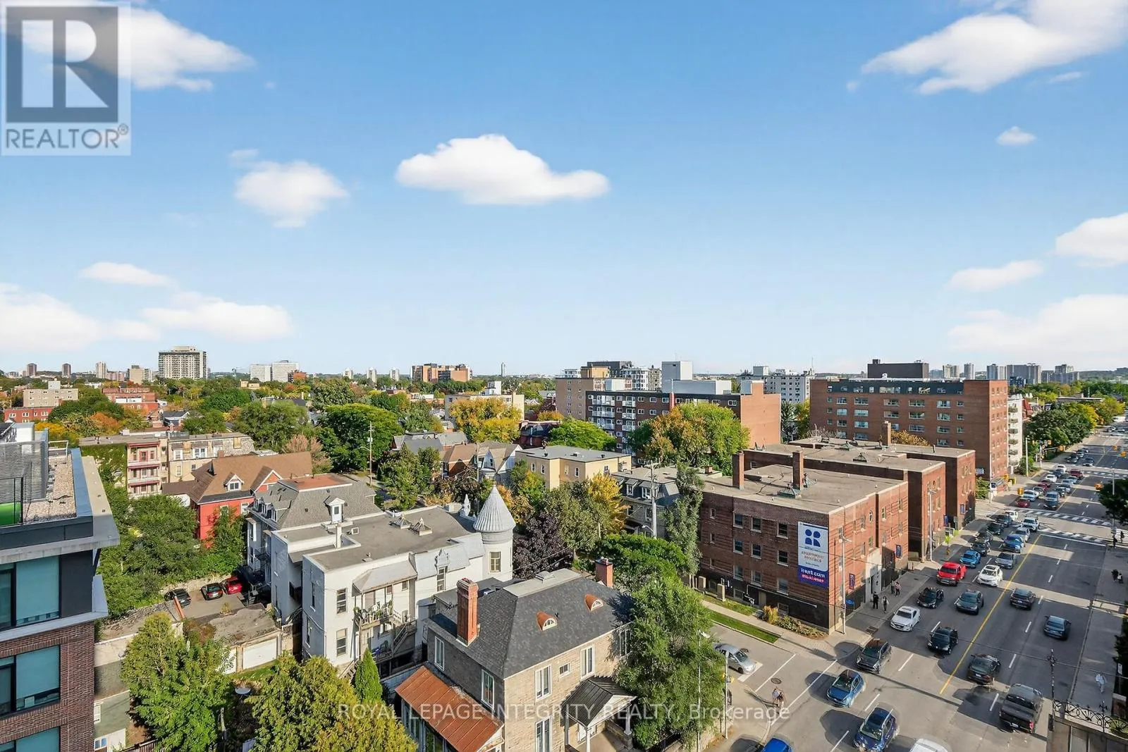 1113 - 238 BESSERER STREET