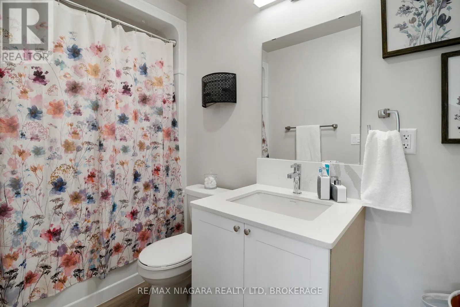 130 - 50 HERRICK AVENUE, #130