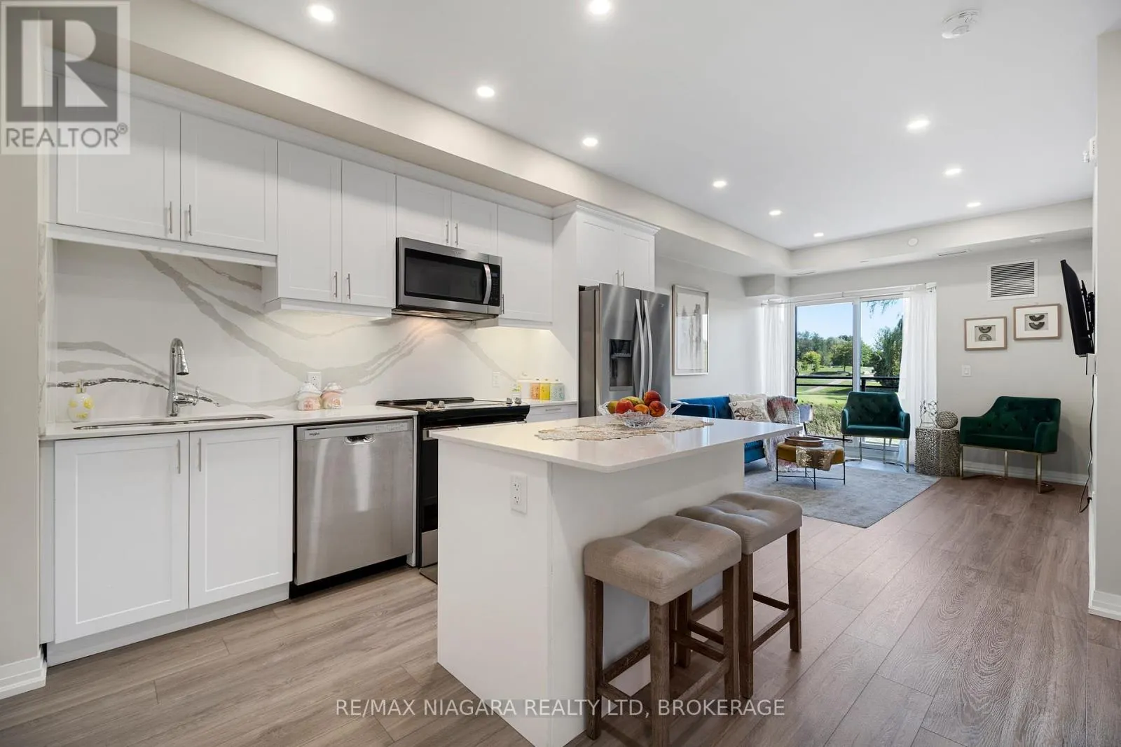 130 - 50 HERRICK AVENUE, #130