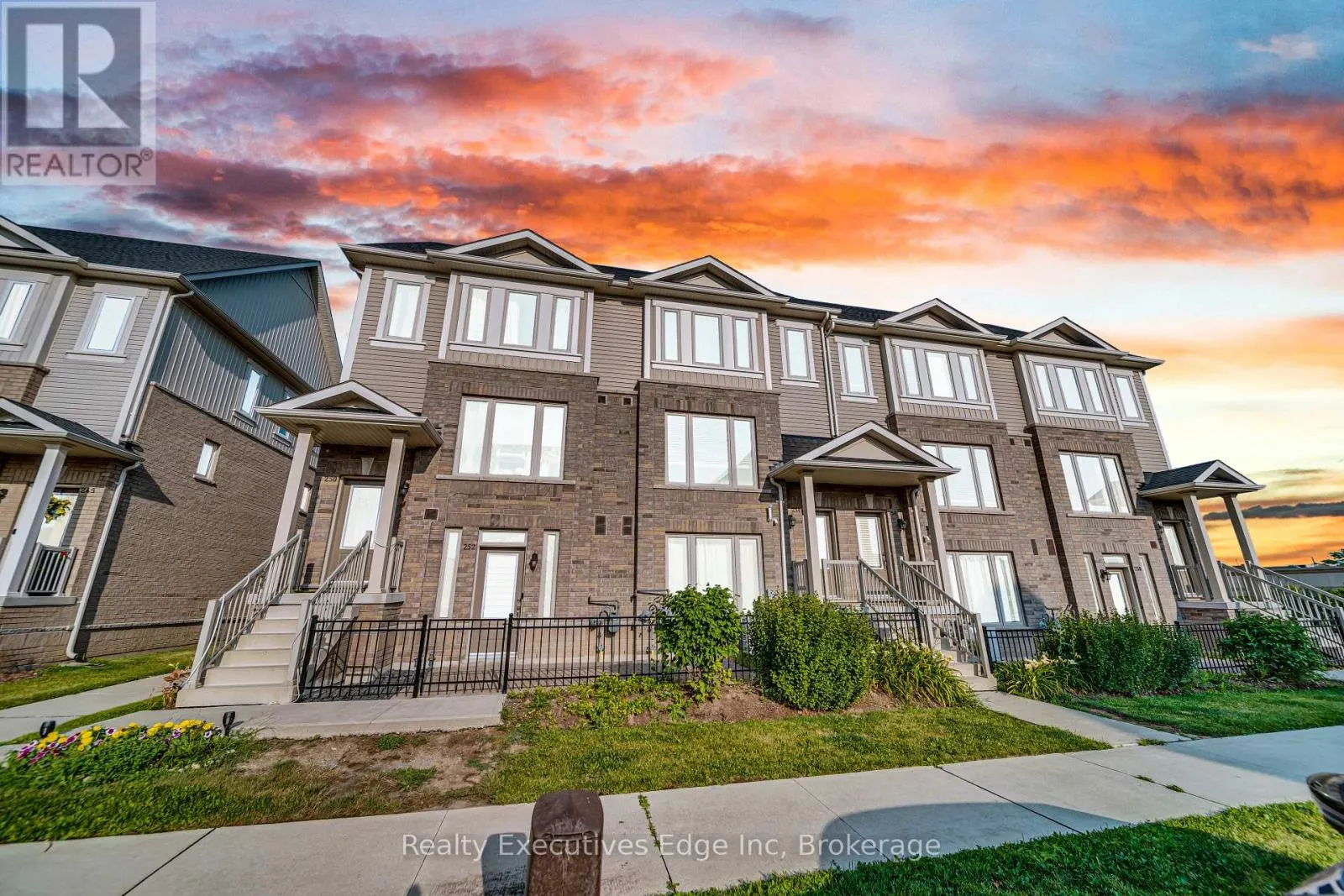 65 - 252 LAW DRIVE, #65
