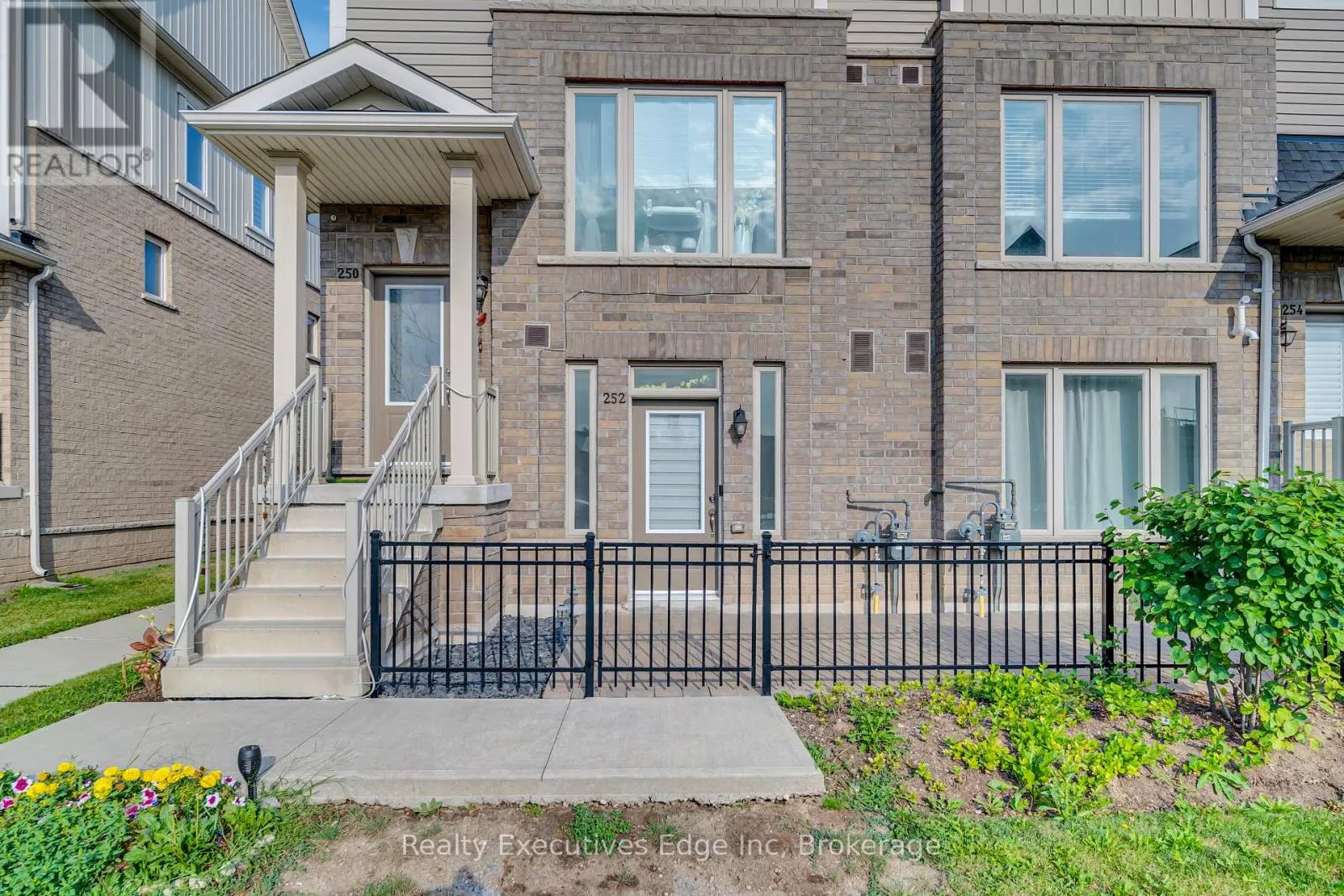 65 - 252 LAW DRIVE, #65