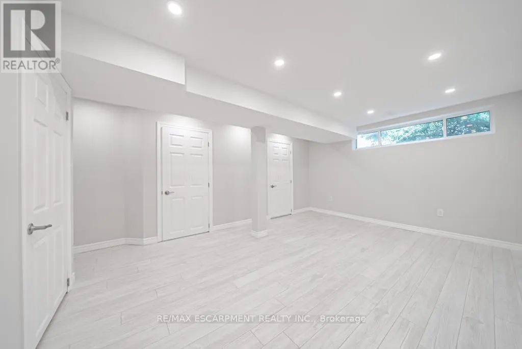 12 QUINLAN COURT