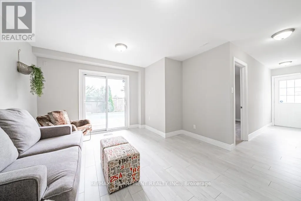 12 QUINLAN COURT