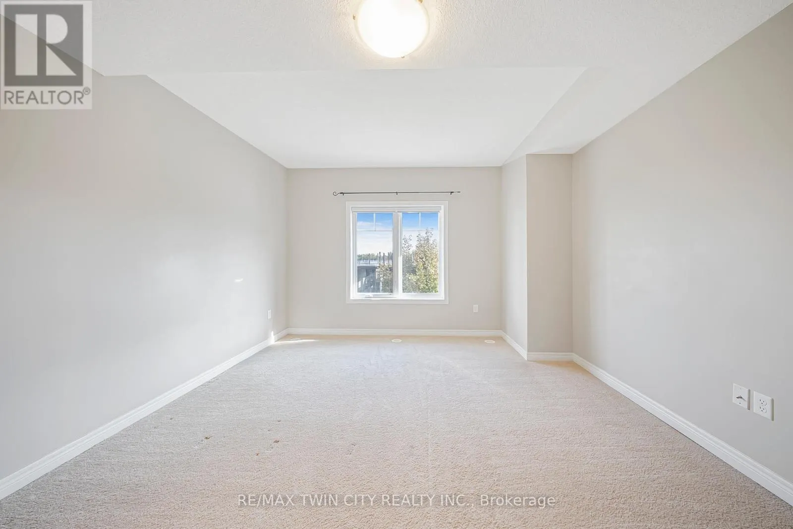 C - 1108 FAIRWAY ROAD N