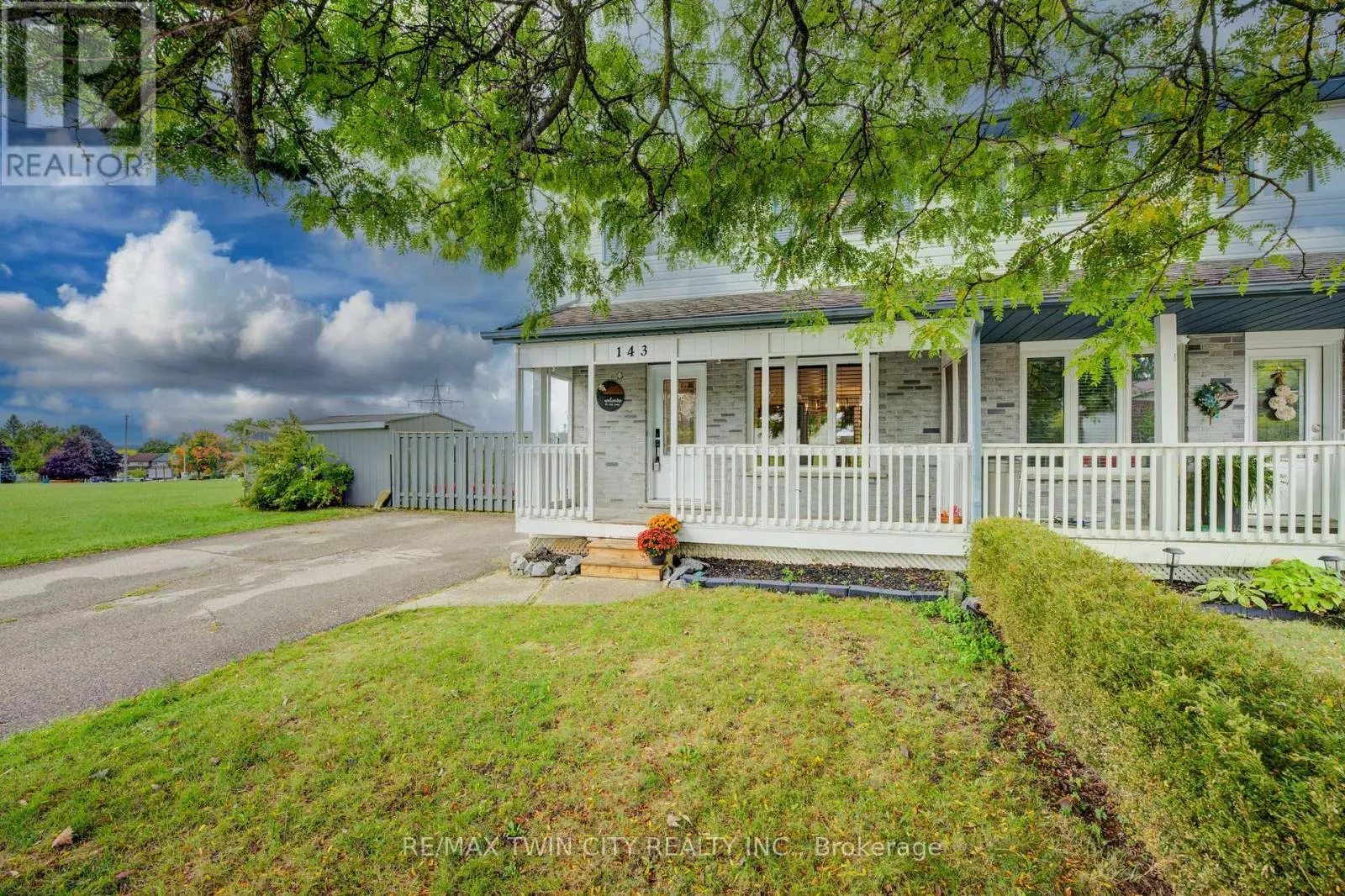 143 DYER COURT