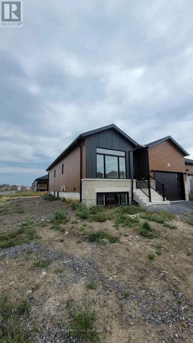 MAIN - 92 CREIGHTON DRIVE
