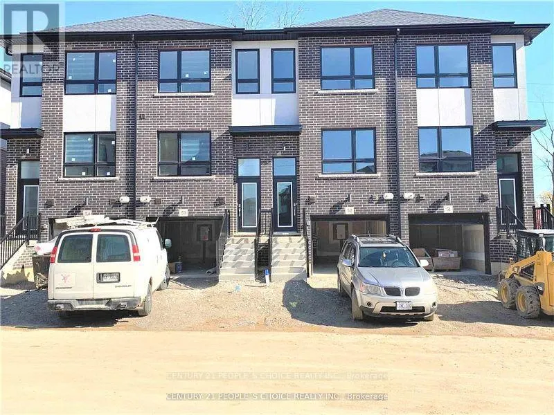 52 - 720 GREY STREET