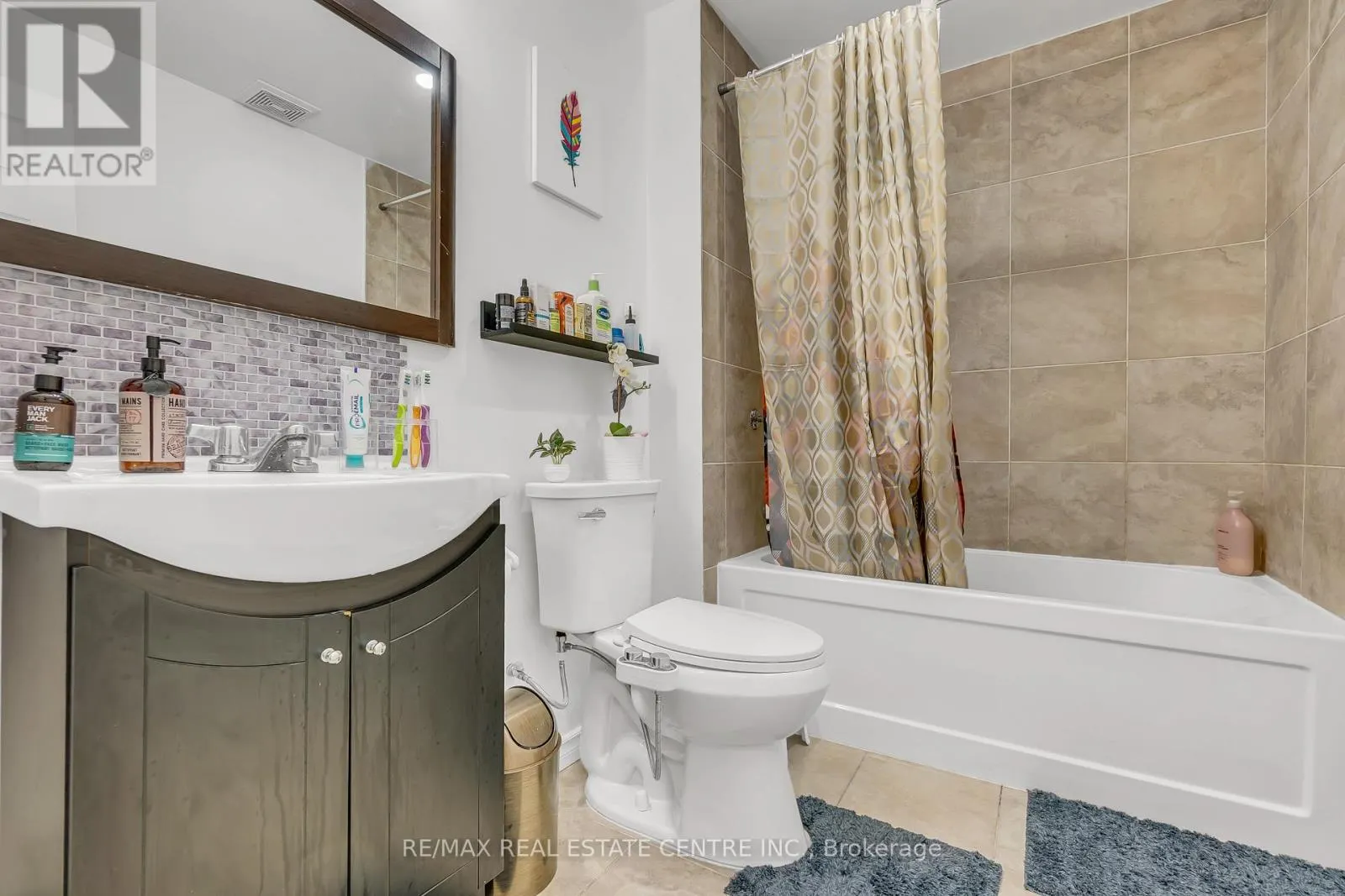 214 BLAIR CREEK DRIVE