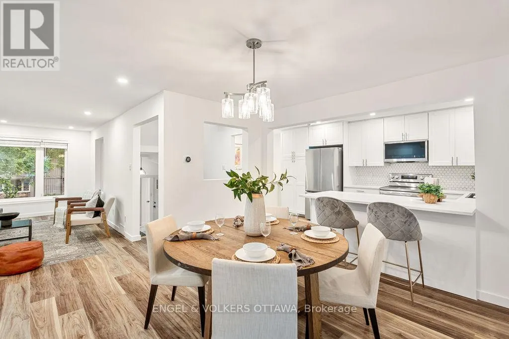 12 BAYSIDE PRIVATE