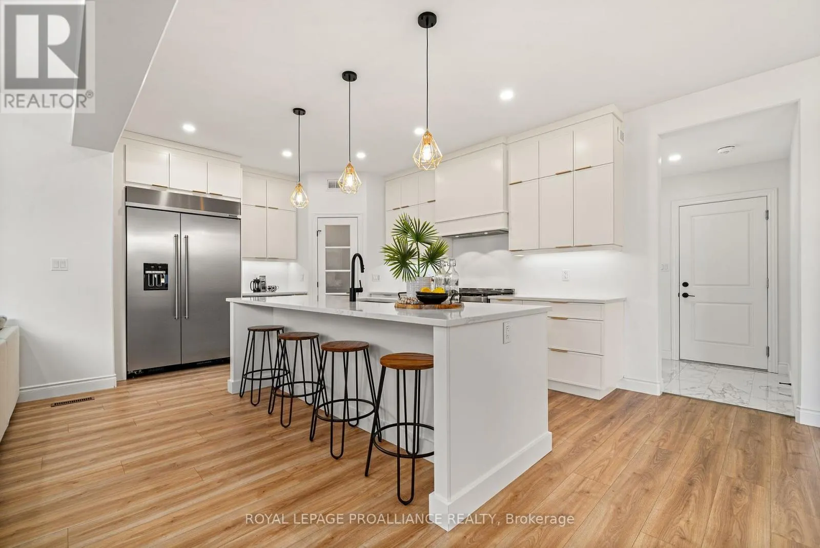 18 RAYCROFT DRIVE