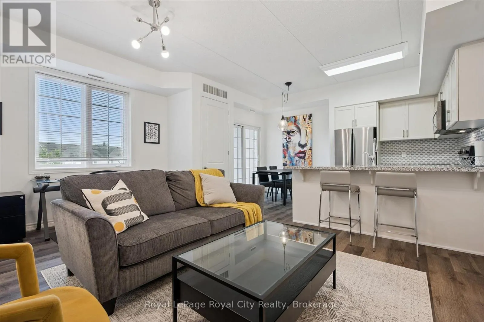 228 - 1077 GORDON STREET, #228