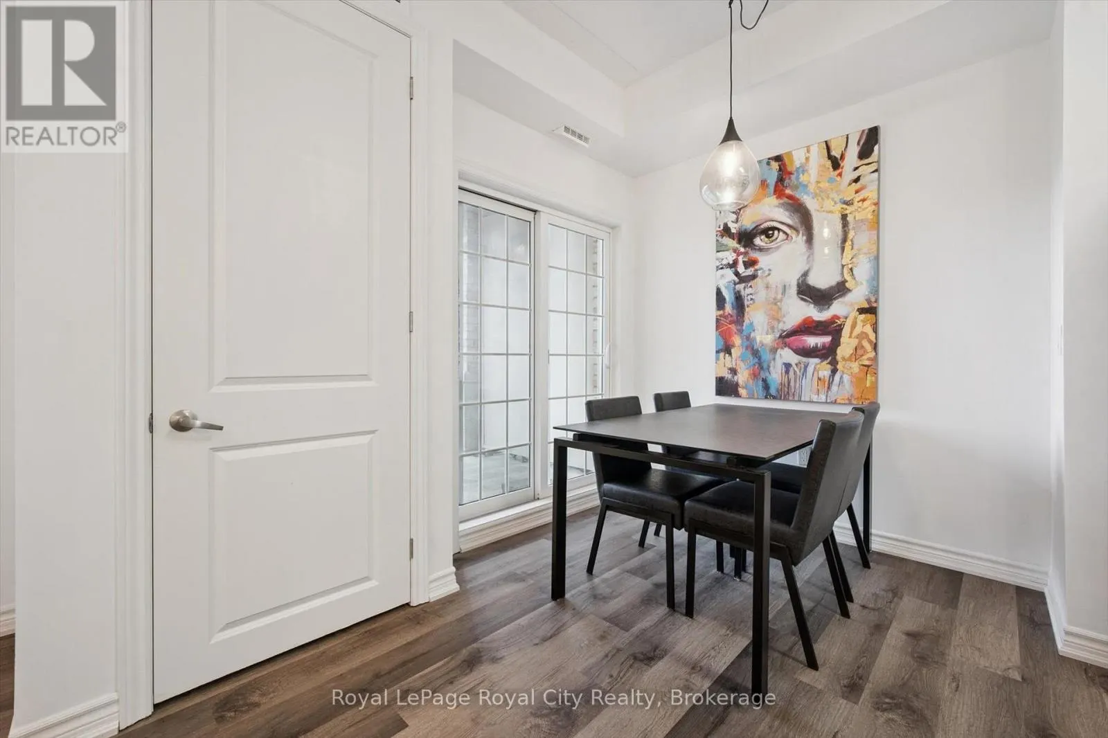 228 - 1077 GORDON STREET, #228