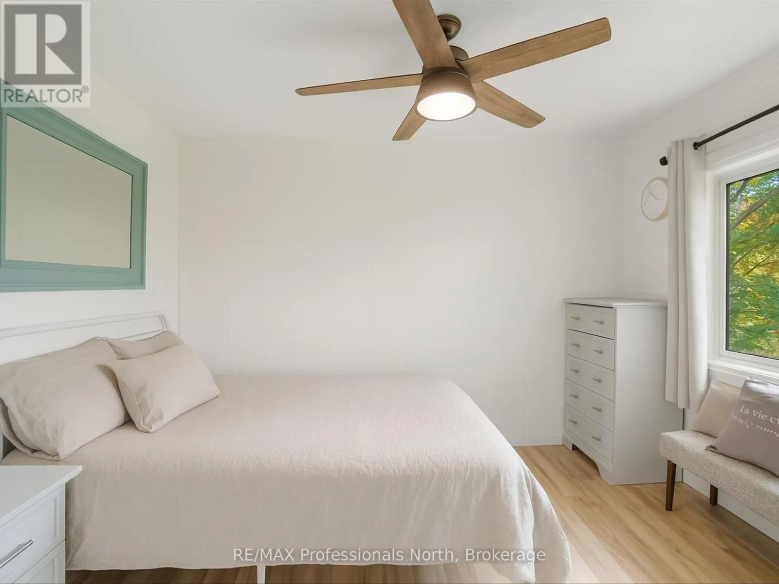 1755 SKYLINE DRIVE